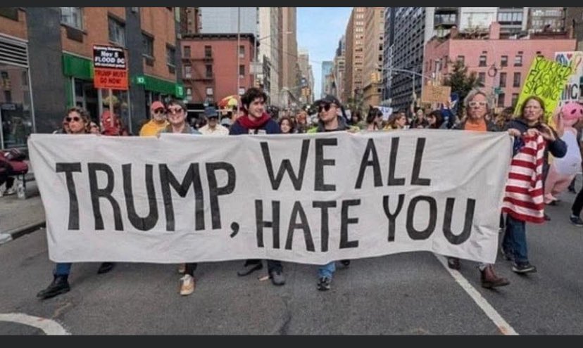 lafos09's tweet photo. @WhiteHouse just so yall are clear….

even occurred across the world.

never in American history has a president and his administration been more despised.

stop turning a blind eye to the evil &amp; hypocrisy; which is unforgivable for “christians” 😐 https://t.co/hKPTjzgcUz