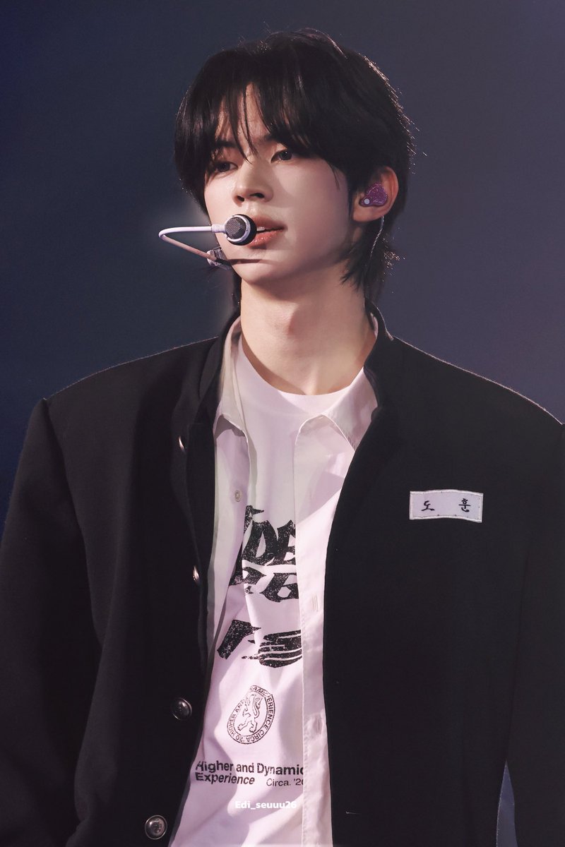 Edi_seuuu26 tweet media