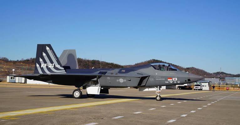 Sir K. H. Mingke B.A, M.A, Ph.D, GBE, DCM, MP tweet media