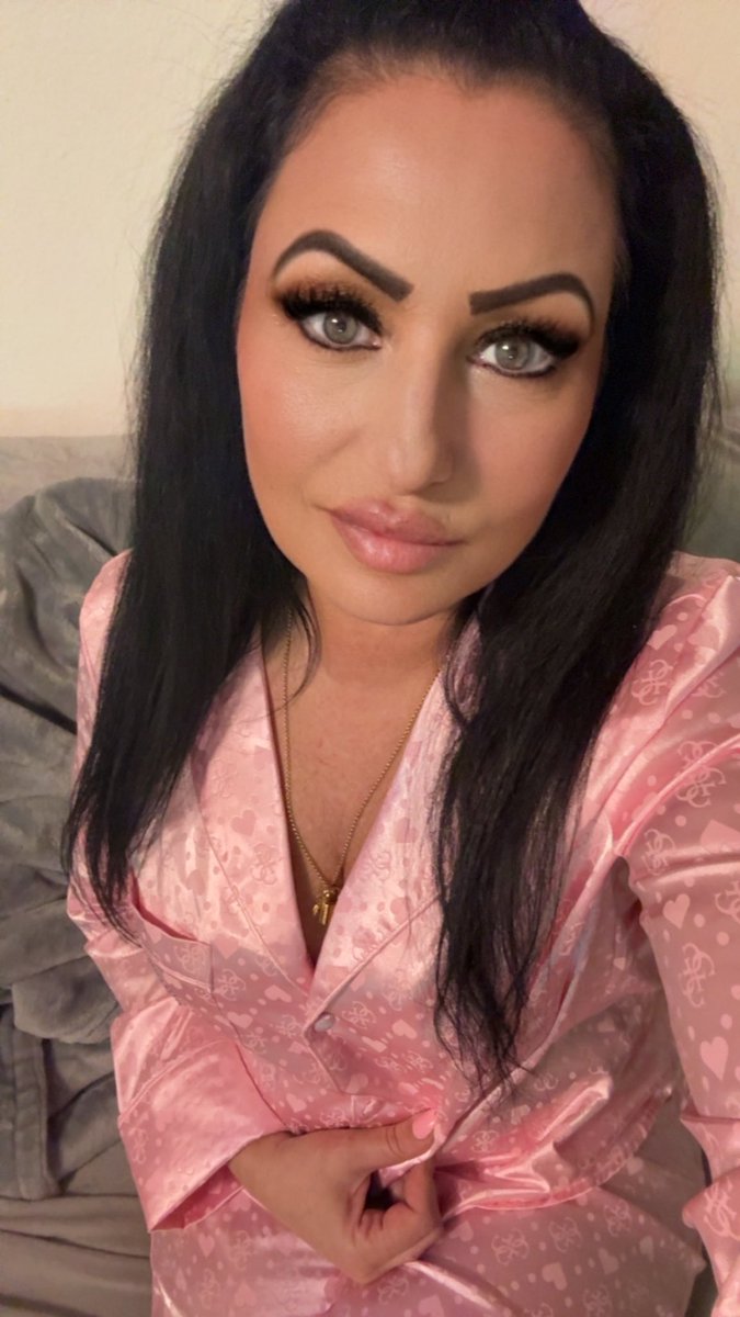 Empress Izabella die Schweinepriesterin OFFICIAL tweet media