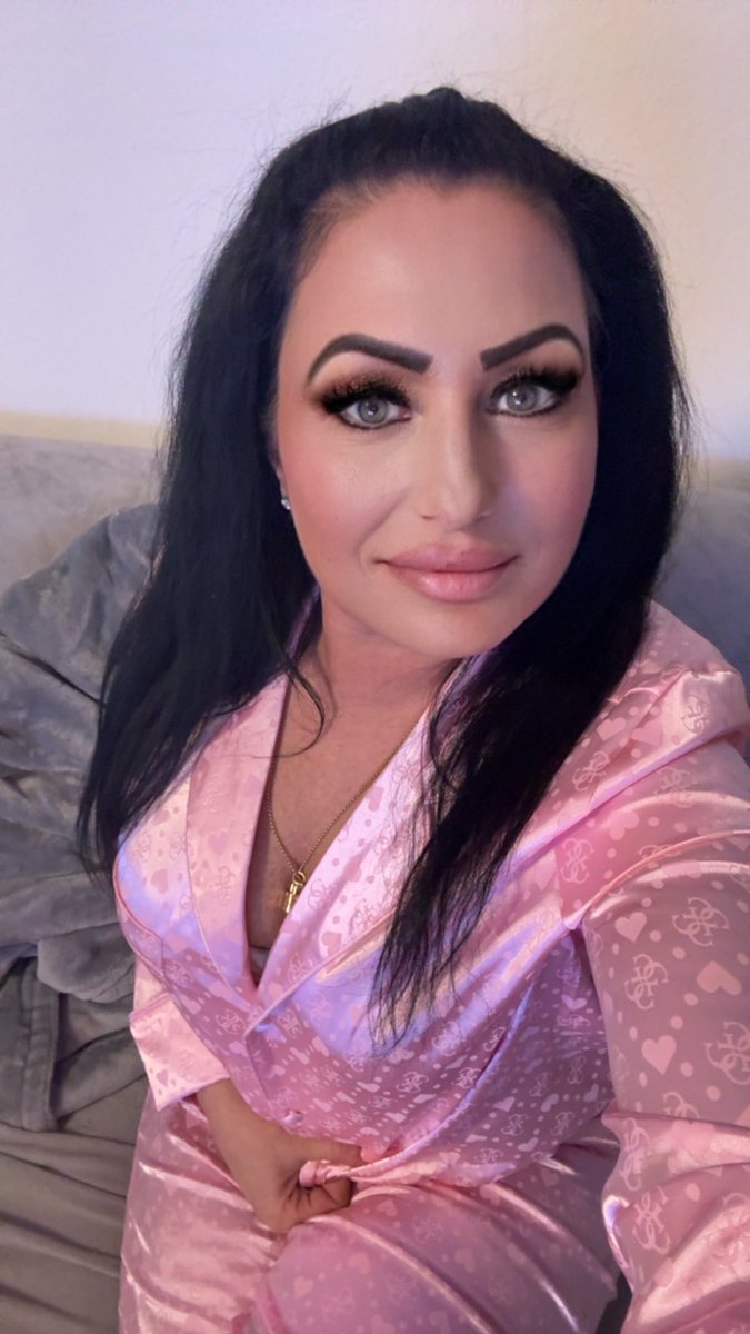 Empress Izabella die Schweinepriesterin OFFICIAL tweet media