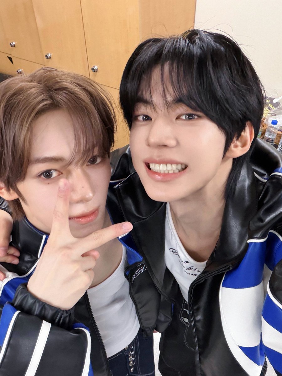 총총ᰔᩚ tweet media