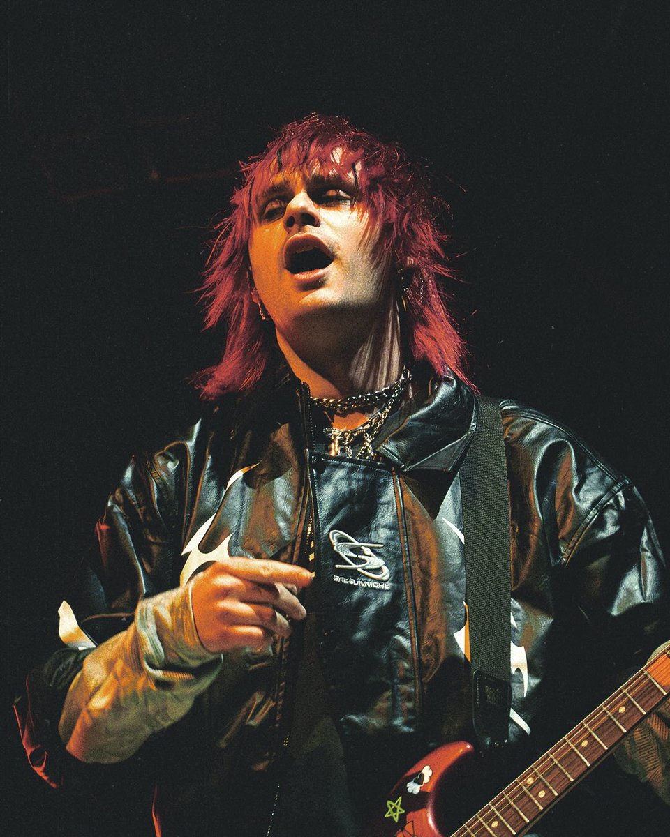 ⭐️ 5SOS Updates ⭐️ tweet media