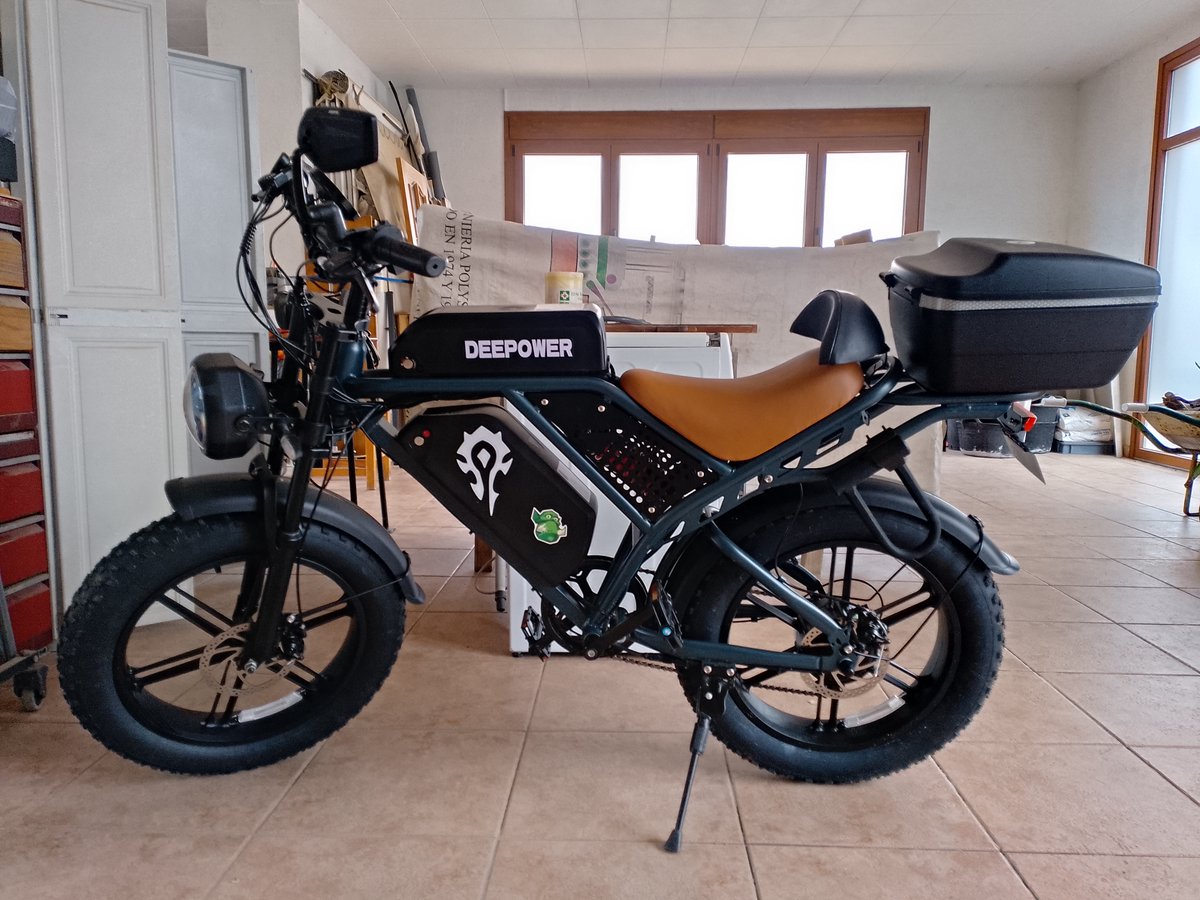 Andtres & Lukas tweet media