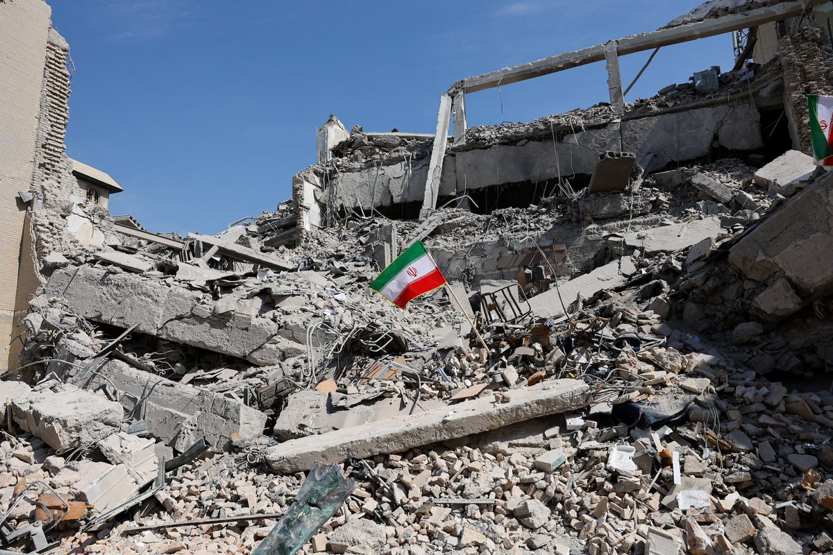 David Sejusa, DM. tweet media