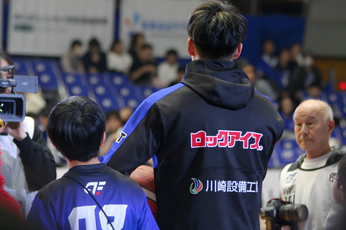 𝙀𝙖𝙜𝙡𝙚𝙩 tweet media