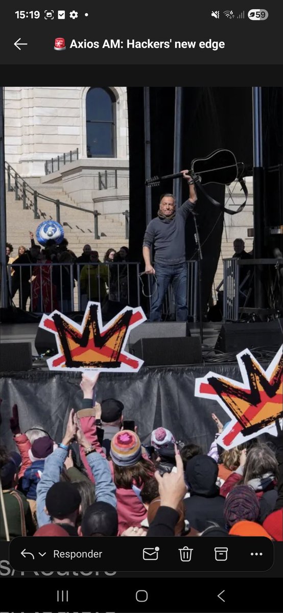 Ernesto Ekaizer tweet media