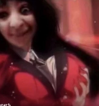 Lisa's sister tweet media