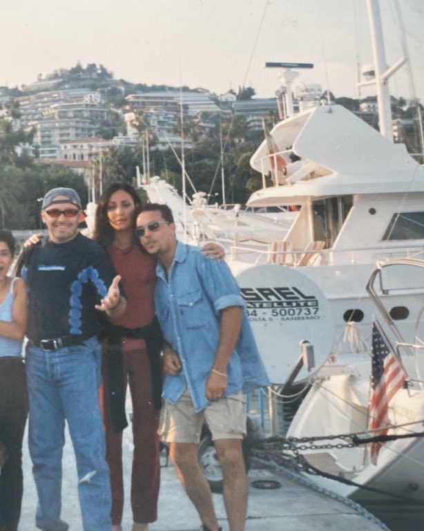 limerando1 tweet media