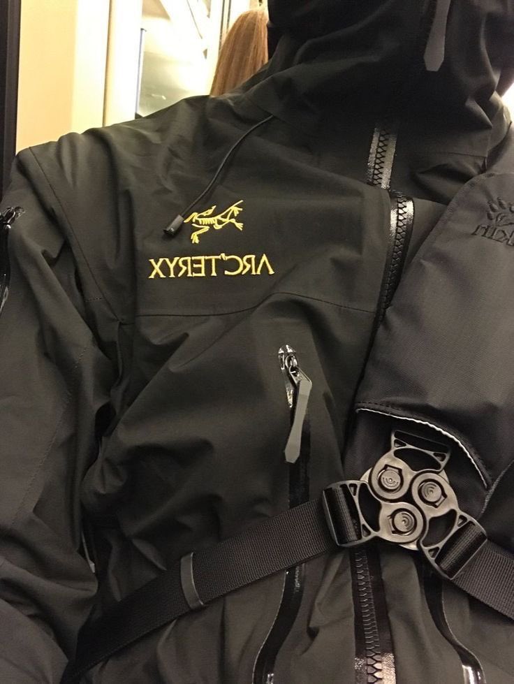 T(ティー)| Thunder Fashion⚡️ tweet media