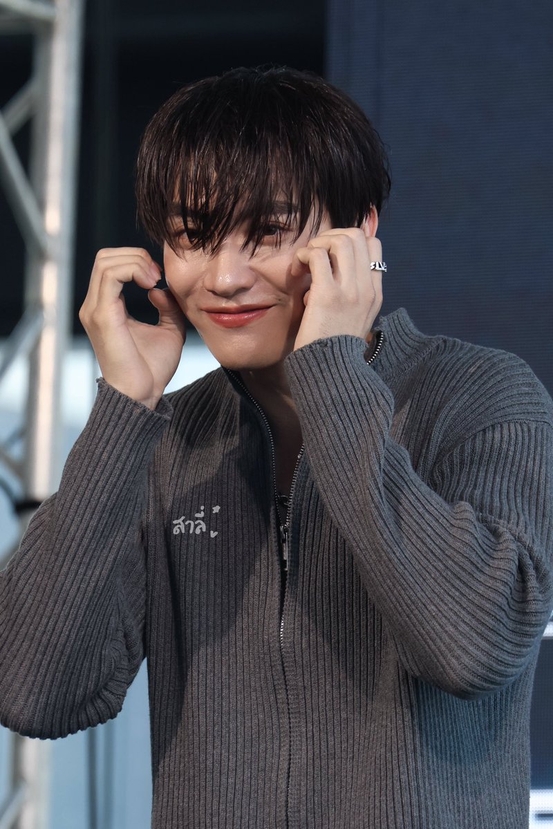 Saleiji_lci สาลี่ (SLOW) tweet media