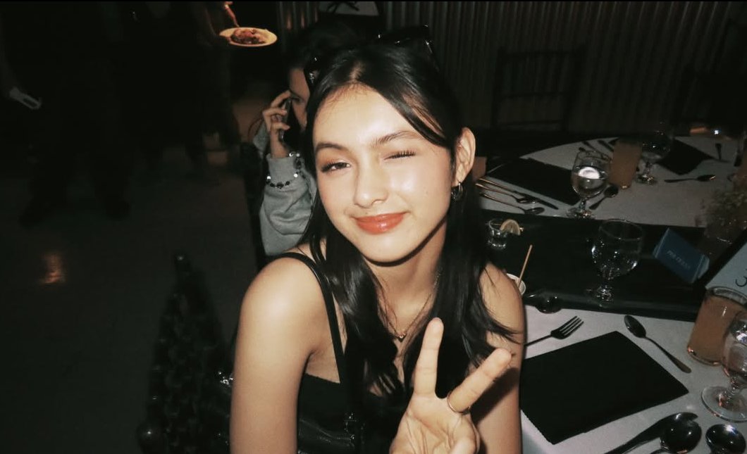 ZAYIazvi's tweet photo. as a #1 WayLiza truther, I really hoped na maging close sila at magkaroon ng interaction sa loob ng PBB pero didn’t get the chance, I’m so happy na they’re finally close outside
#ElizaBorromeo | #WaynonaCollings
#wayliza https://t.co/nPJUlQUC68