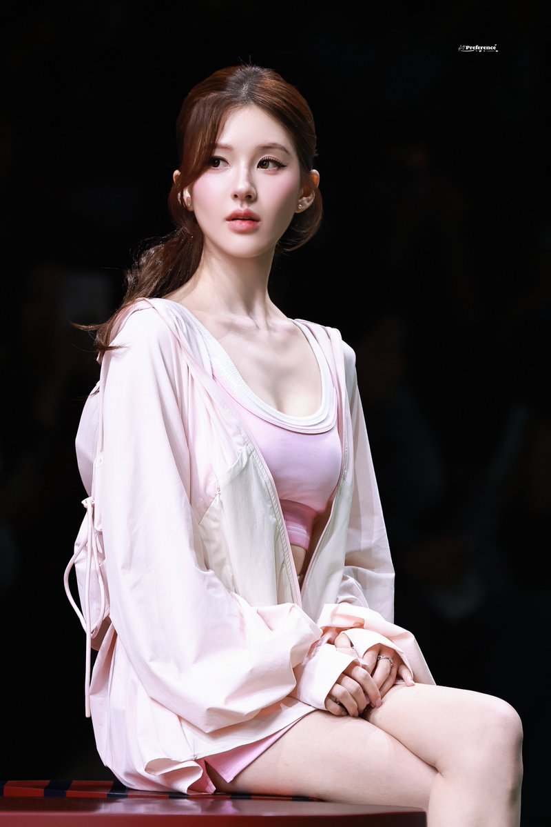 Zhao Lusi International tweet media