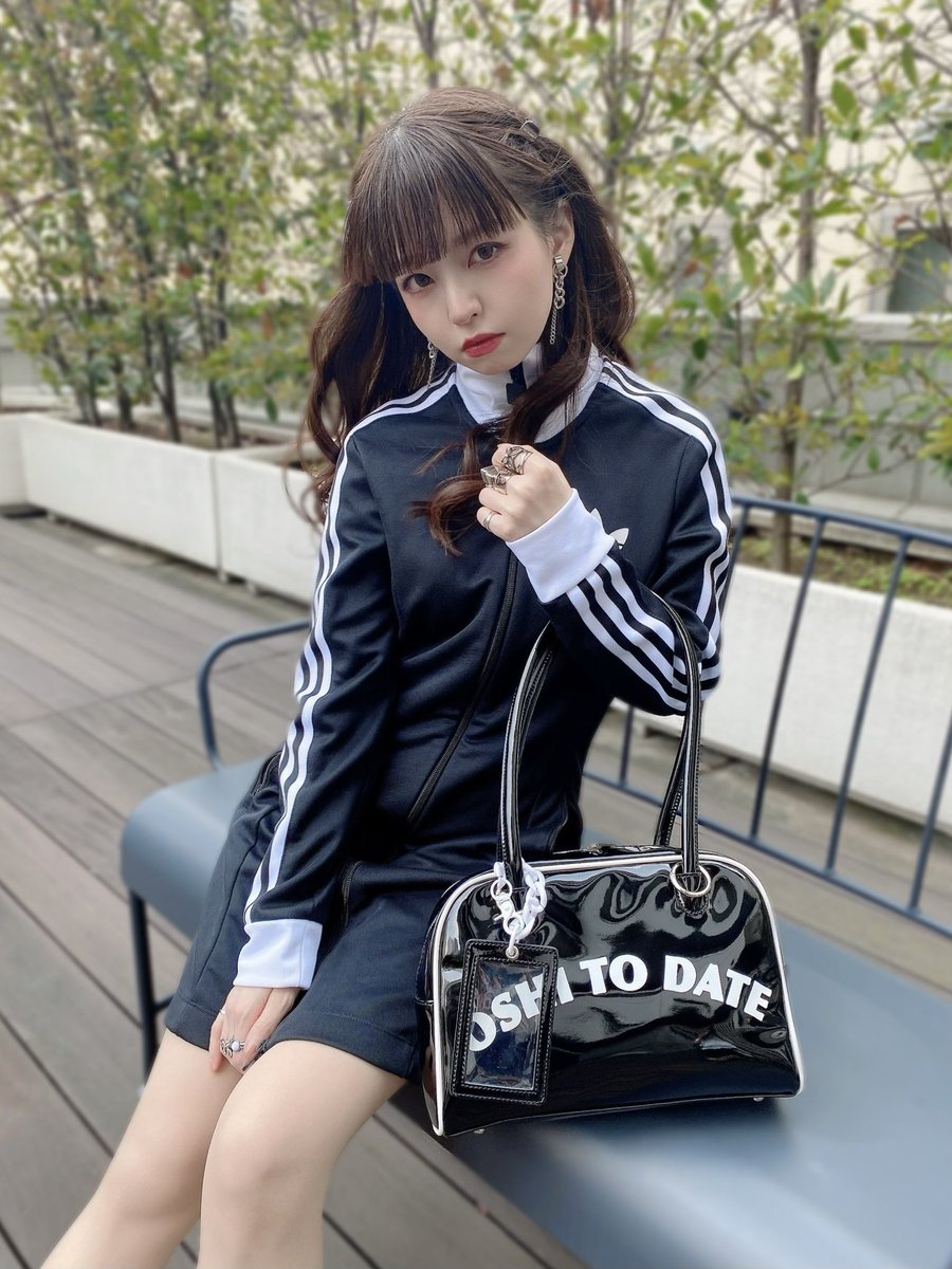 春奈るな （はるなるな） tweet media