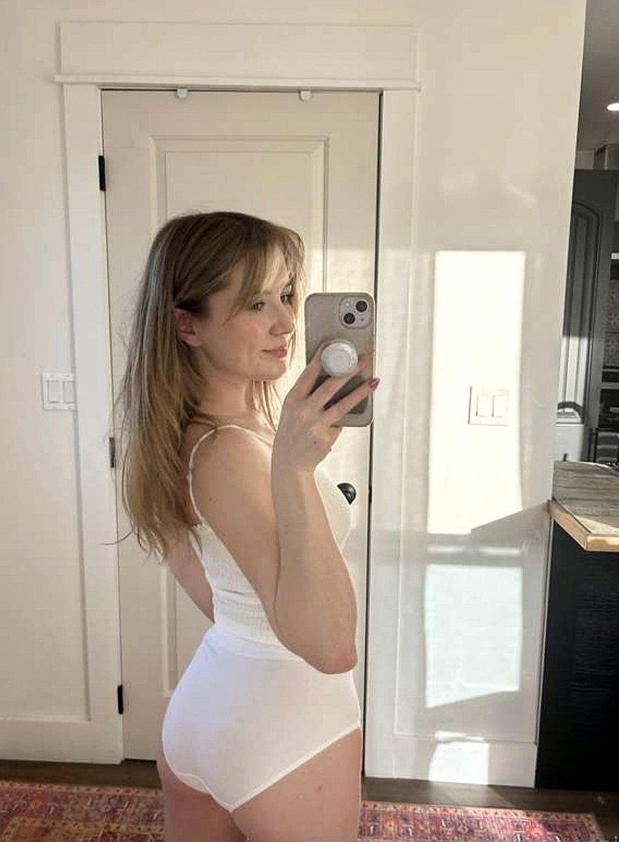 Janna Alexi 🎀 tweet media