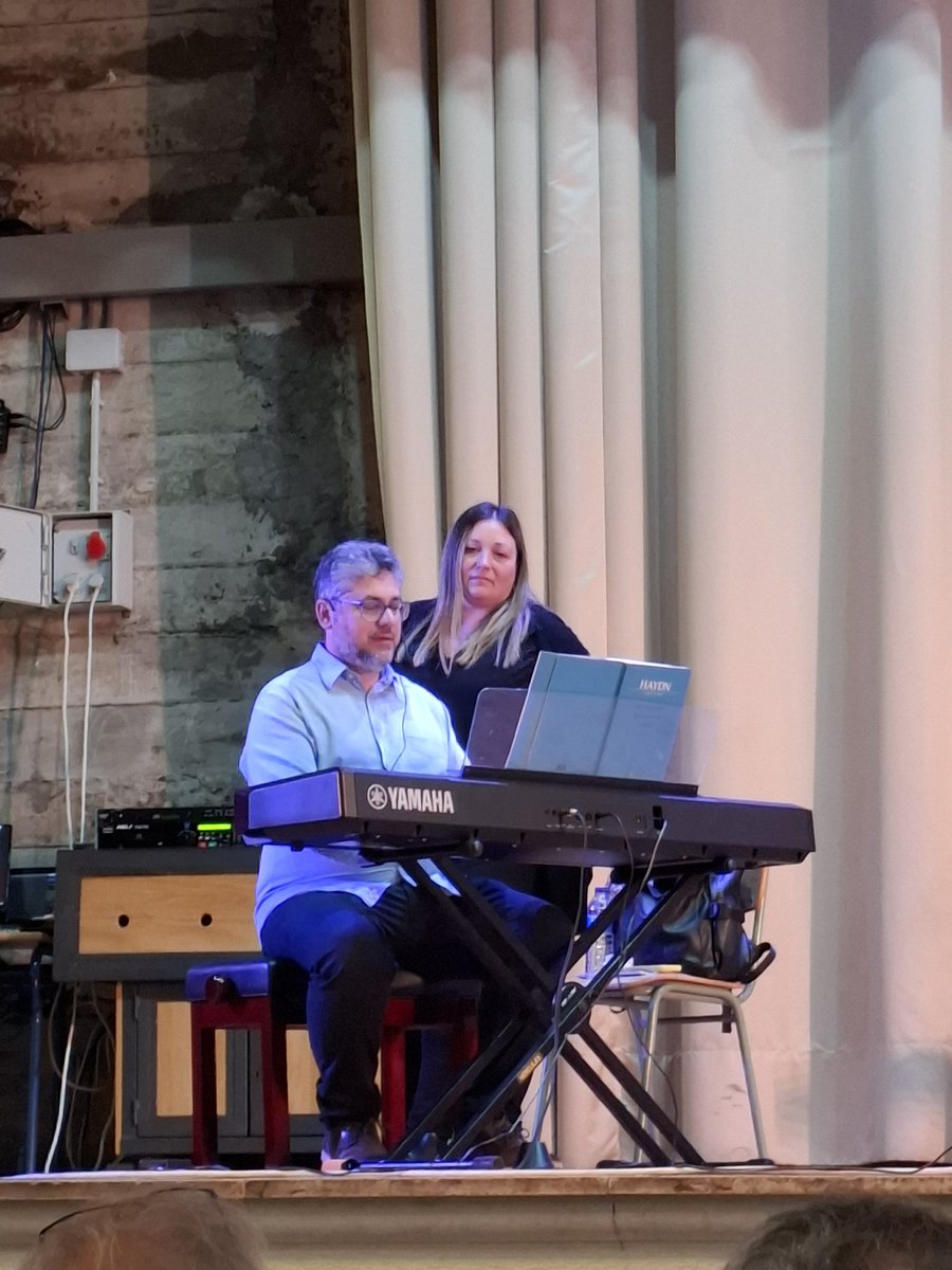 Associació Messies Participatiu de Barcelona tweet media