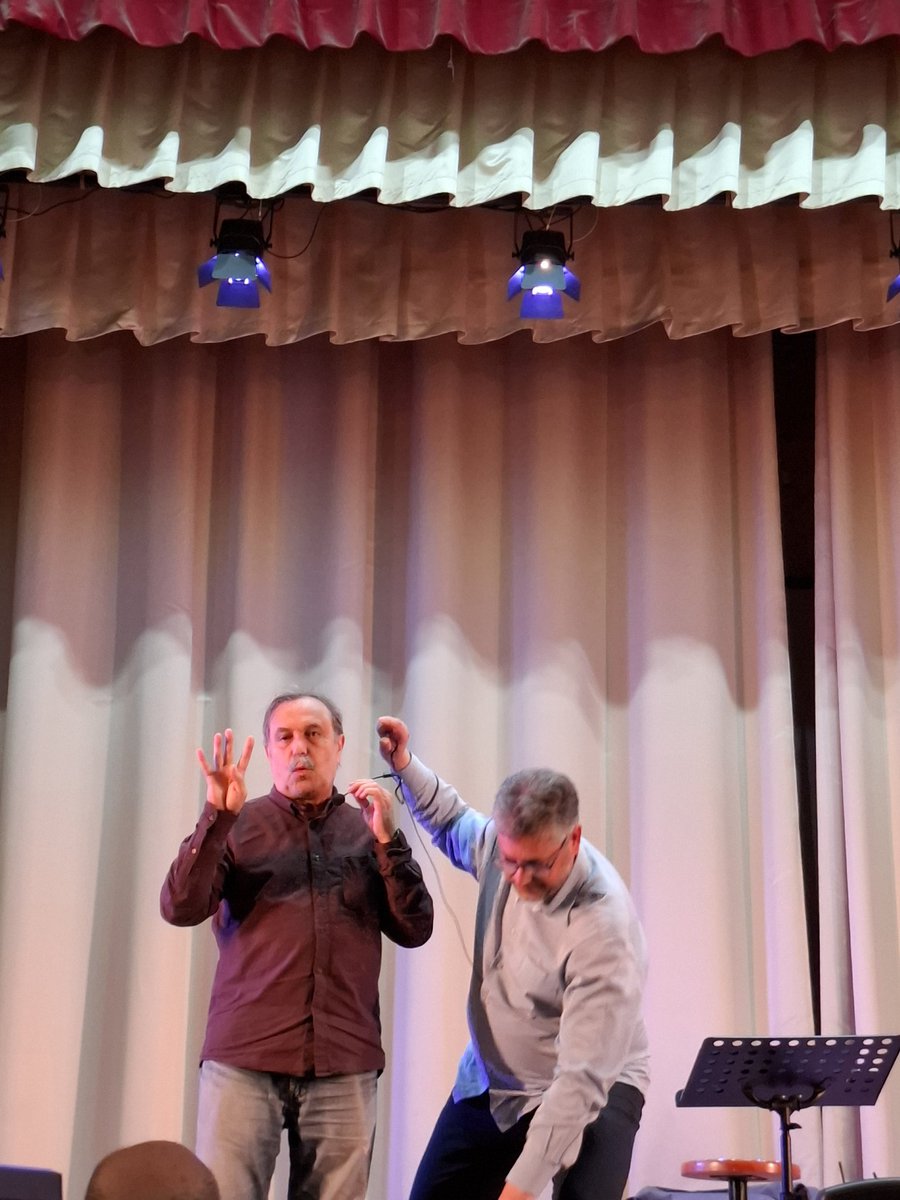 Associació Messies Participatiu de Barcelona tweet media