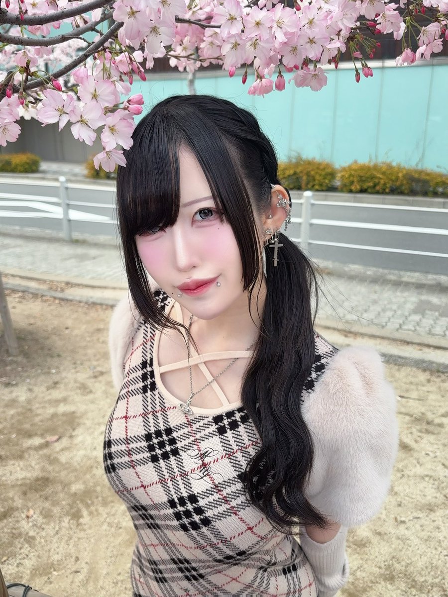 夜乃マユミ【0番線と夜明け前】 tweet media