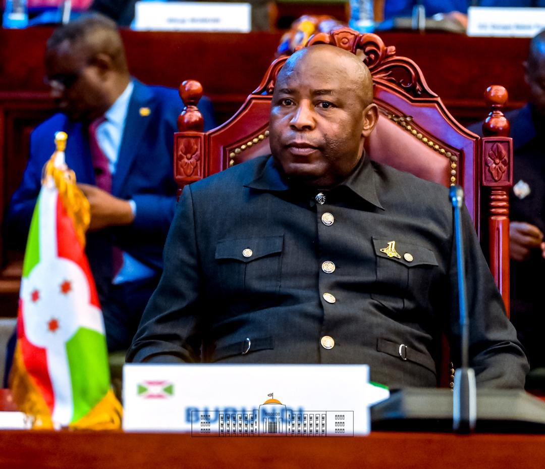 Kwa Ntare Rushatsi tweet media