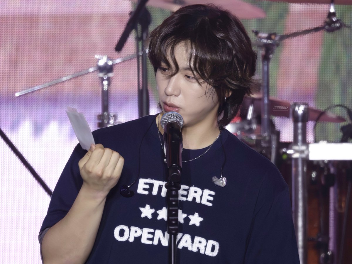 오엔° tweet media