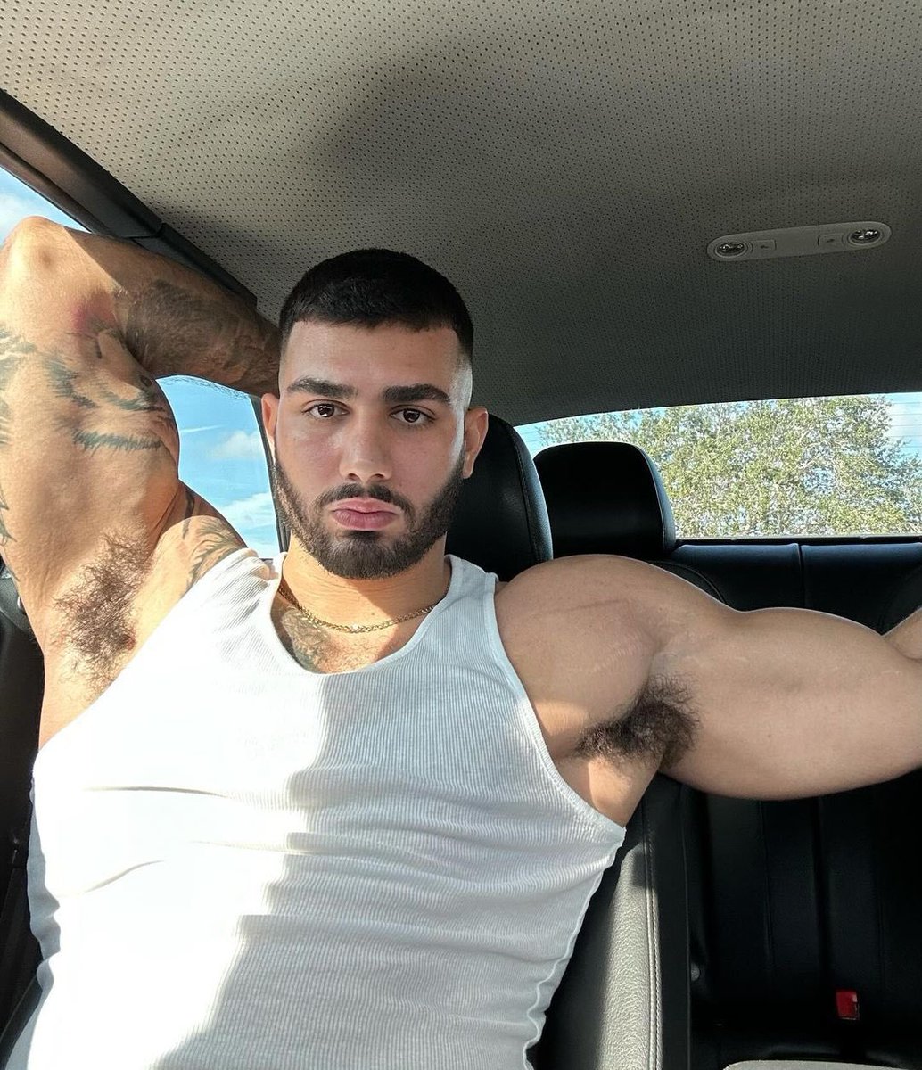 Pllazer ⋆ tweet media