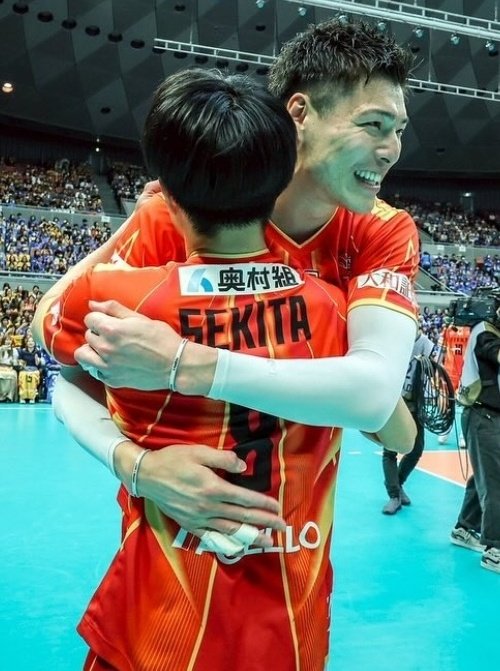 nari 🪄 tweet media