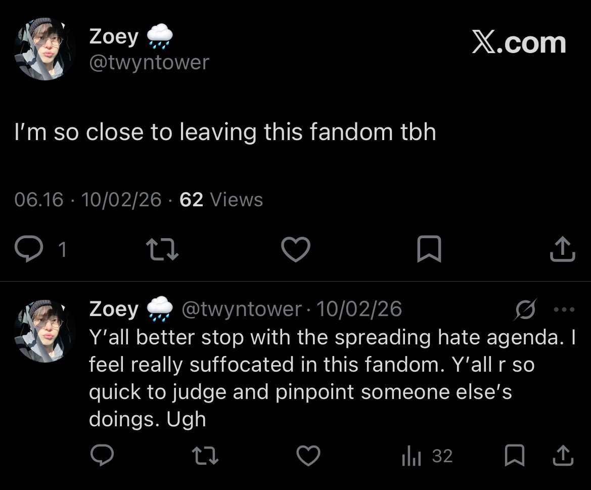 Zoey 🌧️ tweet media