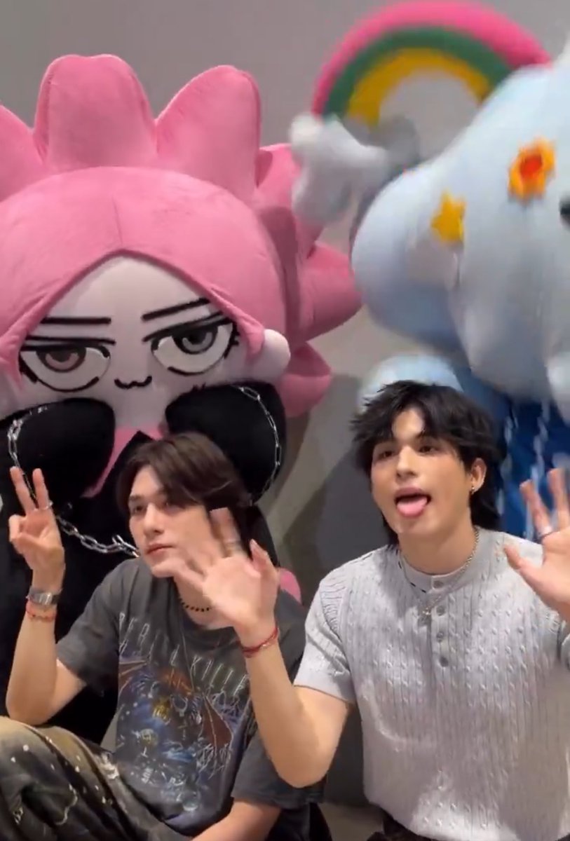 𓌈˒˒ อฟ ✿. tweet media