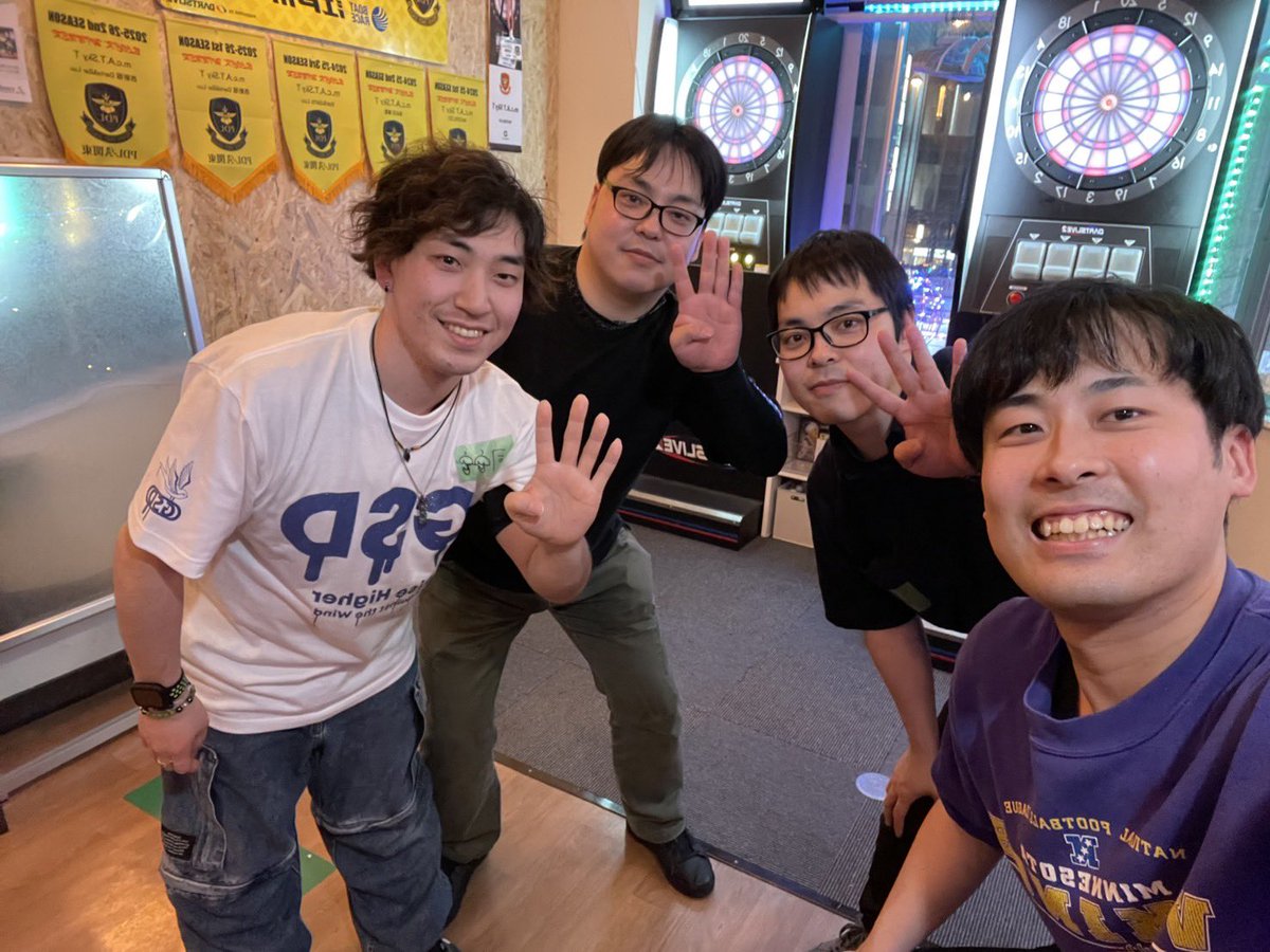 まさかのりんご🍎会に参加した人の中で4月27日生まれ4人居たww🤣

スゴすぎた😂