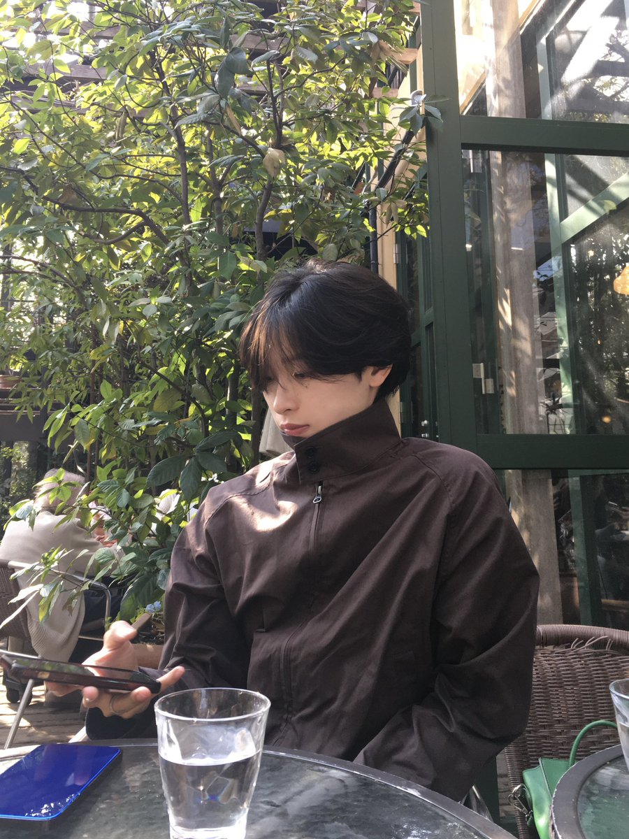 まっけん tweet media