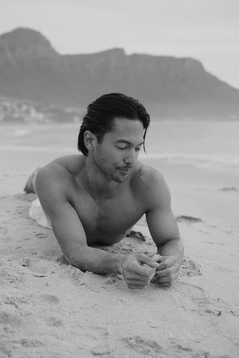 KaiBraden's tweet photo. Skipped winter this year and wondering… what is the best beach in the world? 🏖️ Let me know ⬇️ https://t.co/FlaMNvafQM