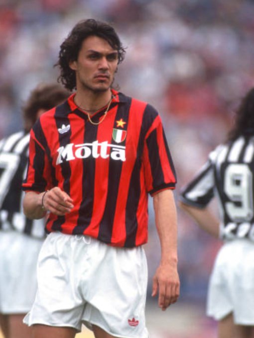 90sfootball's tweet photo. Paolo Maldini 🥶 https://t.co/xFUF6PTwEN