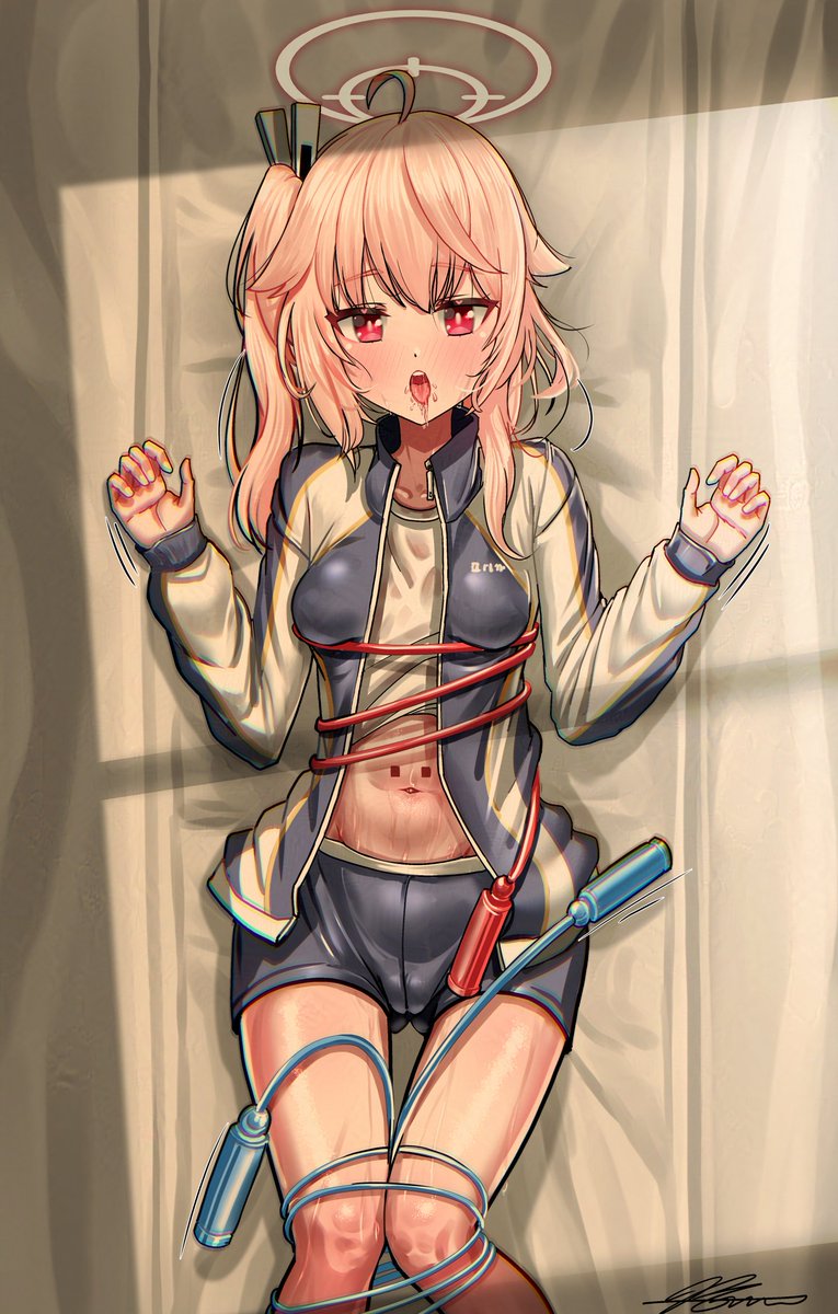 solharuu tweet media