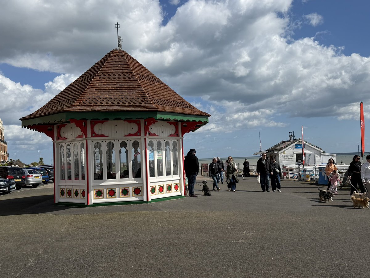 Graham Shaw tweet media