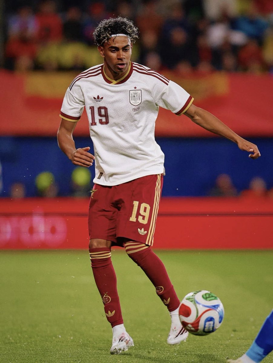 Berneese tweet media