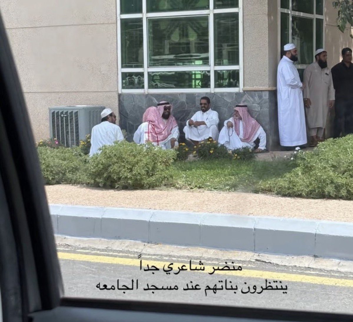 روز | ROOZ . tweet media