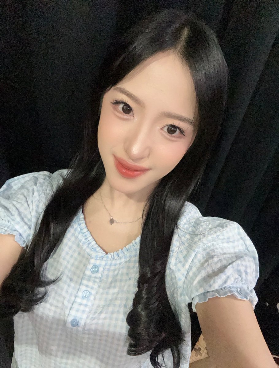 𓍢ִ໋🀦 tweet media