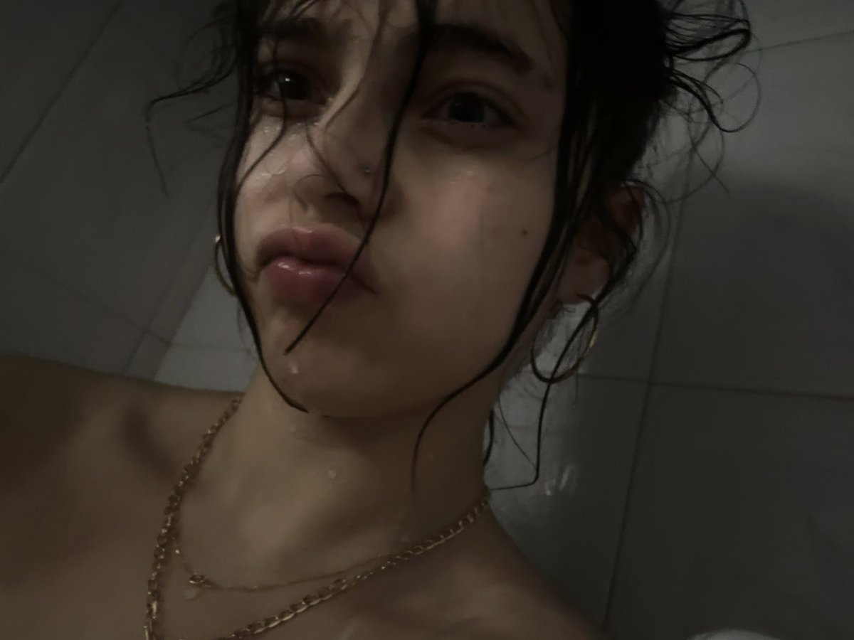 mariespantaxota✂️ tweet media