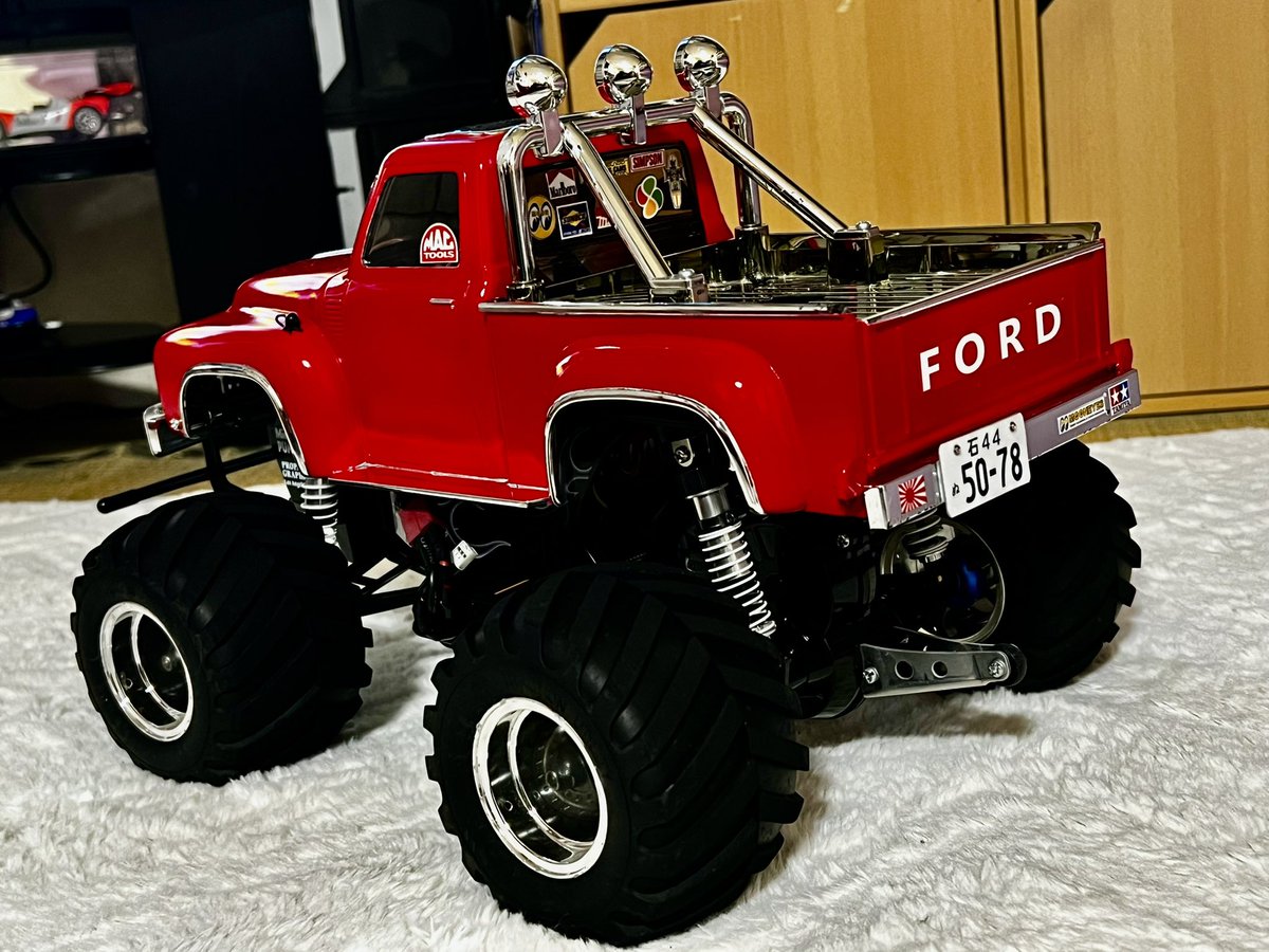 HGS model tweet media