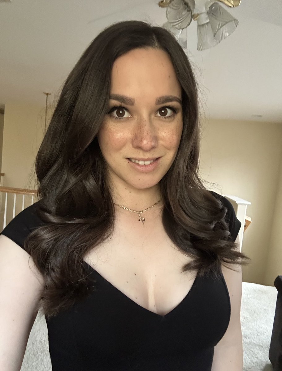 Alana Araya tweet media