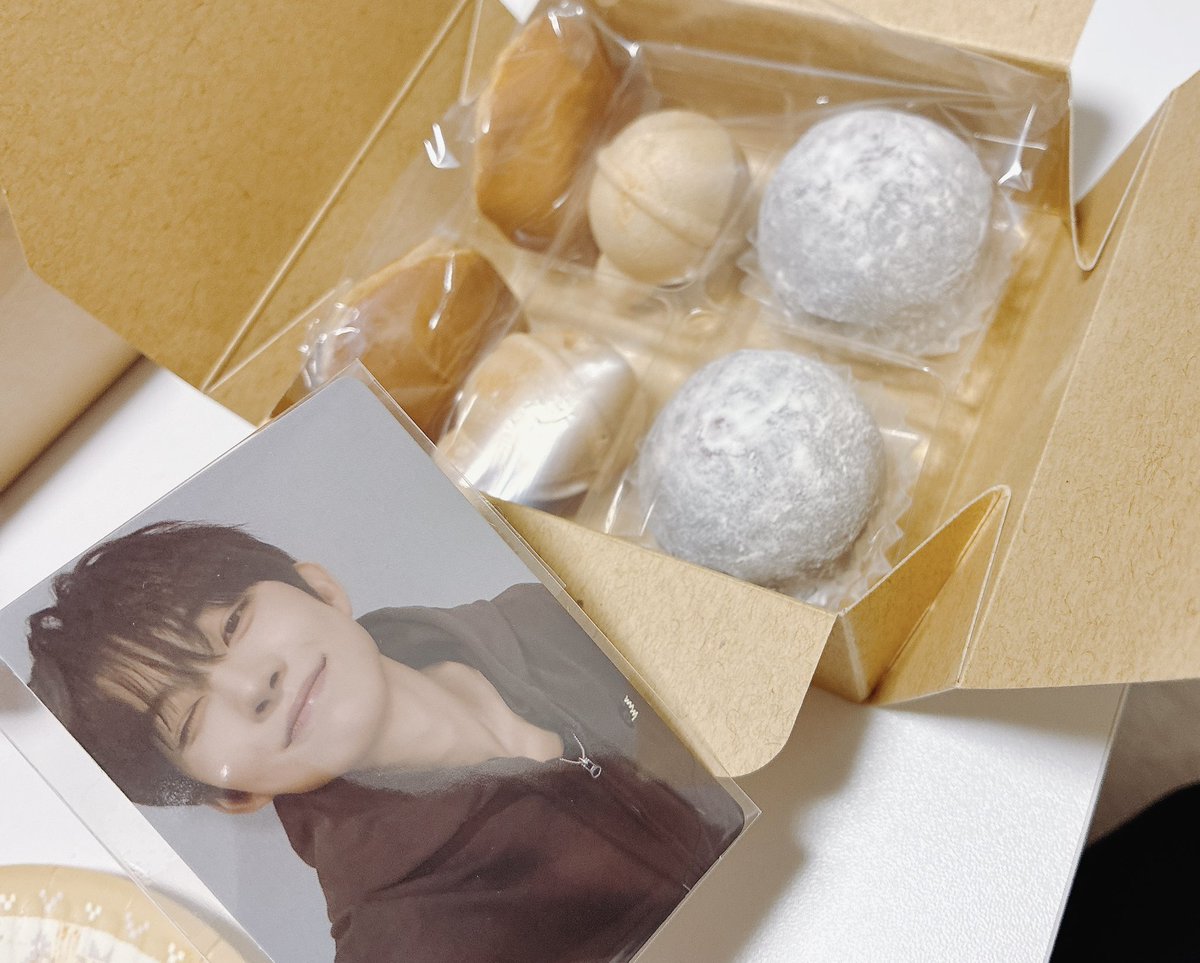 아야🌼 tweet media