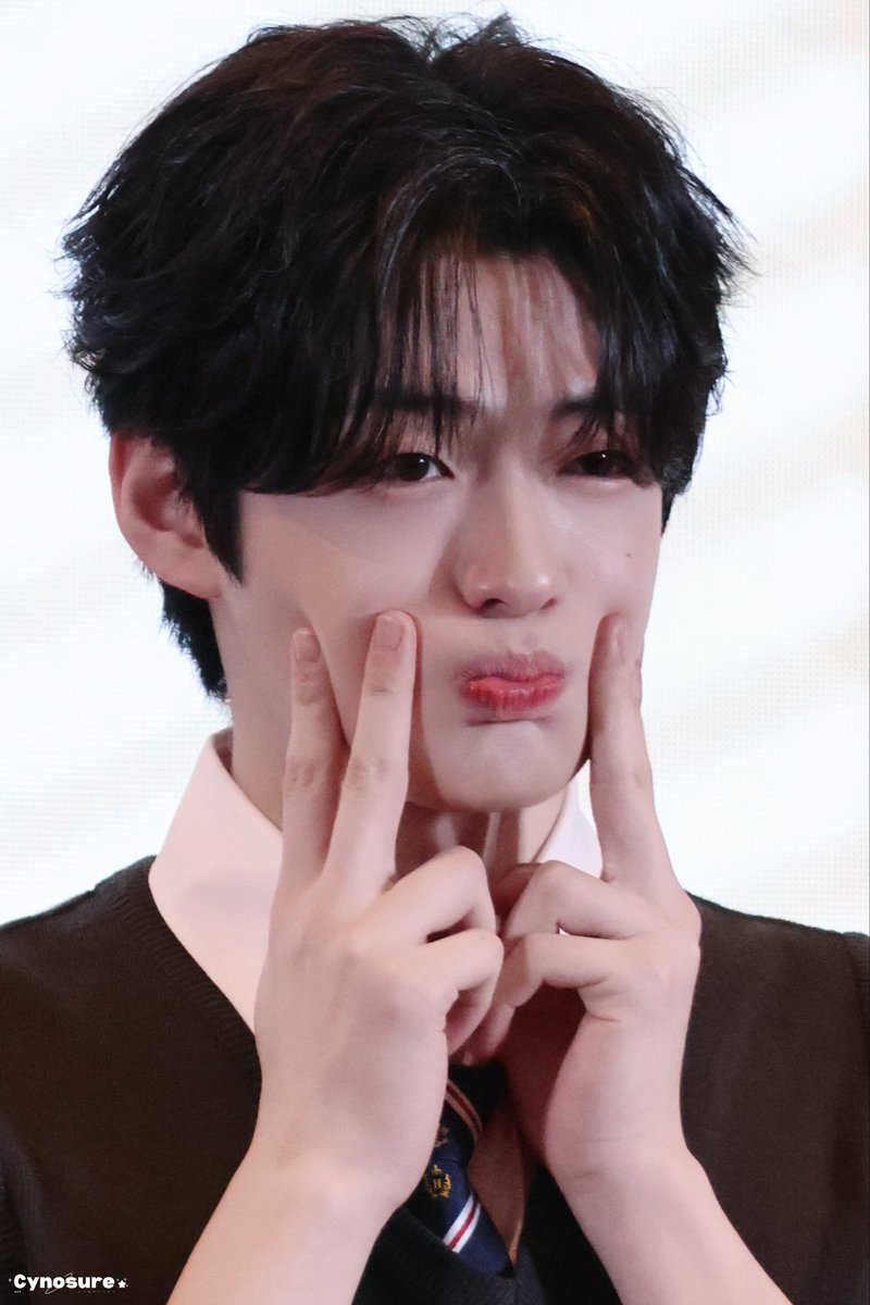 Cynosure_T's tweet photo. 260329  makestar

😚

#정상현 #상현 #SANGHYEON 
#알파드라이브원       #ALPHADRIVEONE       #ALD1 https://t.co/jEQs6w5BTL