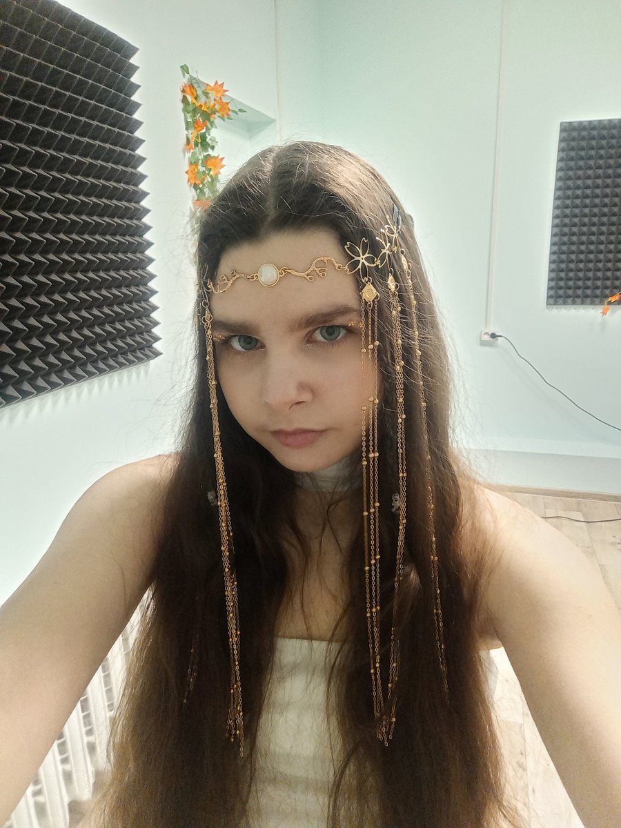 Olya Lavrin tweet media