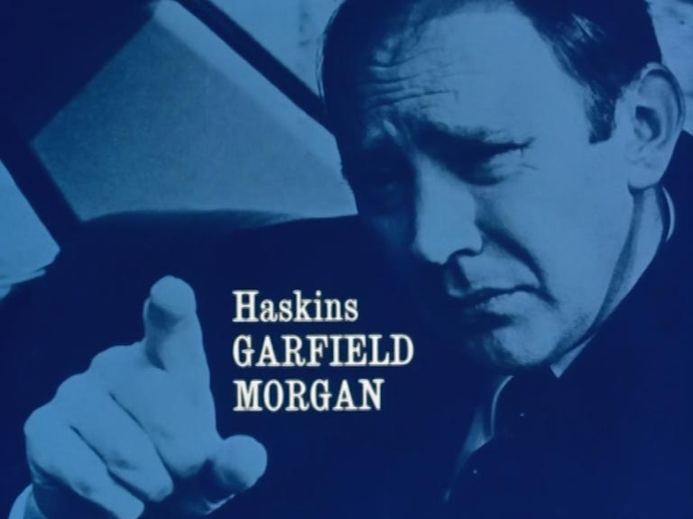 RodneyMarshall1's tweet photo. Roger Marshall: "Garfield was an excellent actor but when we went to Euston Films read-throughs you were often acutely aware that he had little to do or say. With Victims, I wanted to place him centre stage and I thought he was superb in that one." #SweeneySunday https://t.co/Nin7mPxyx6