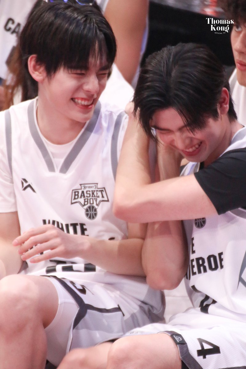 taania ࣪ˊˎ tweet media