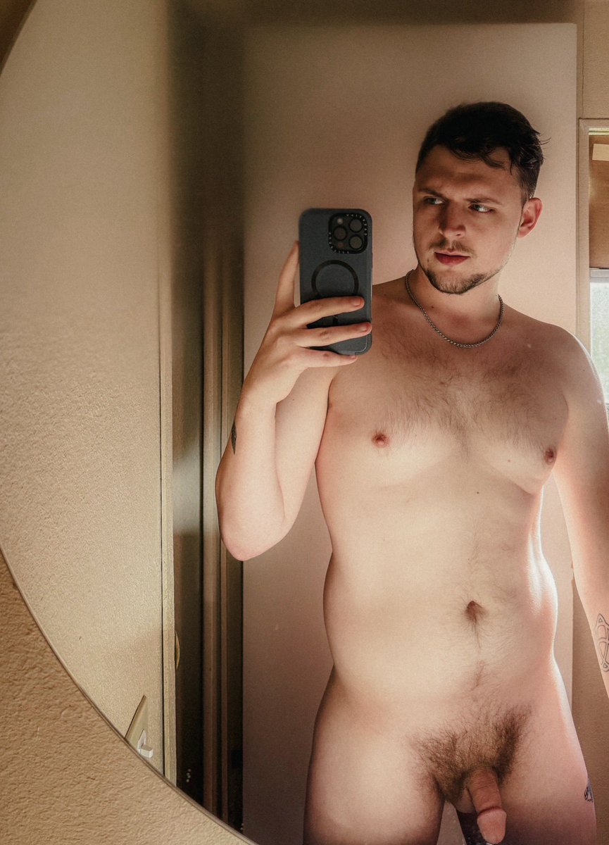 Boyfriend Dick tweet media