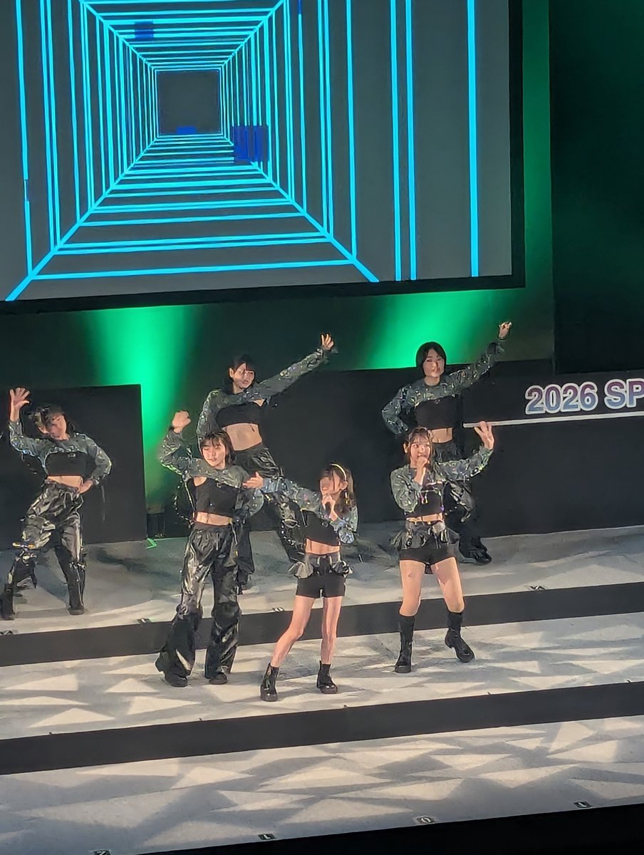 燃えるお兄さん🔥 tweet media