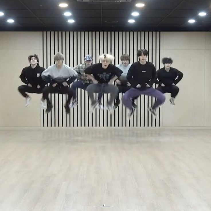 ENHYPEN IS 7 bring Heeseung Back tweet media