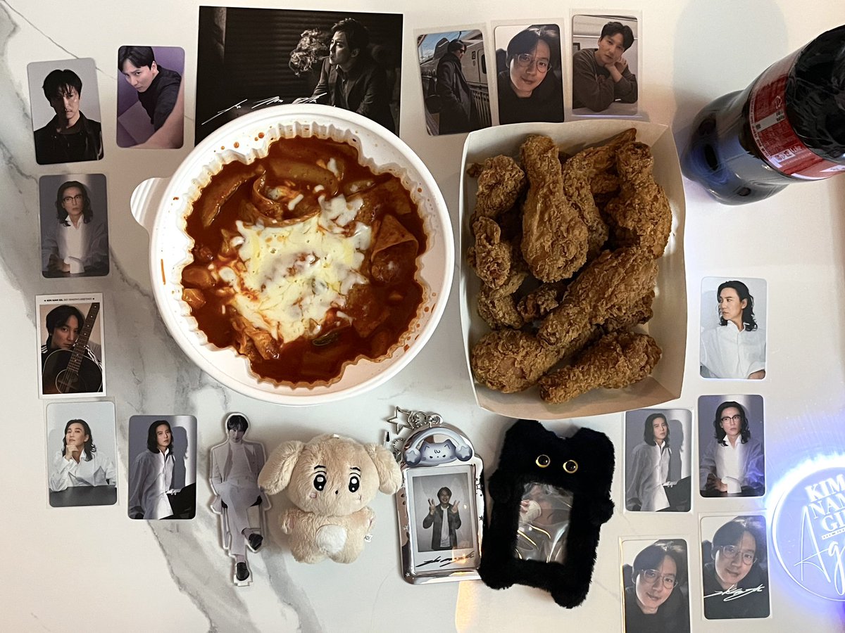 ɴᴀɴᴀ.. tweet media