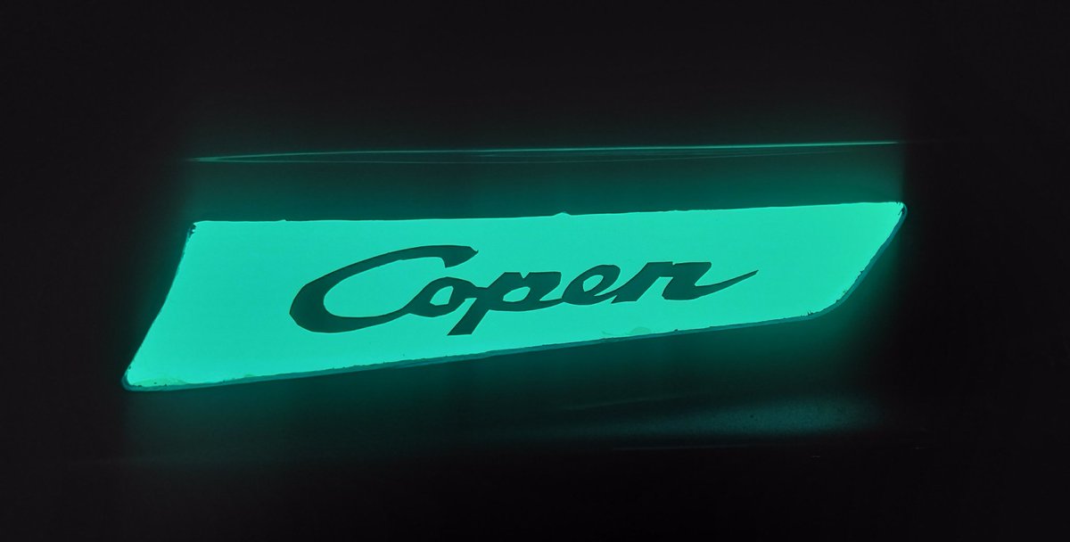 e-.-m☆i tweet media